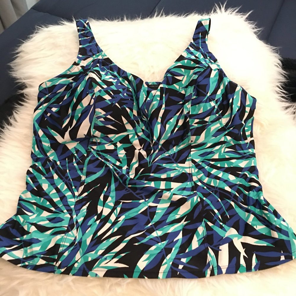 St John's Bay Swim Tankini Top Size 16